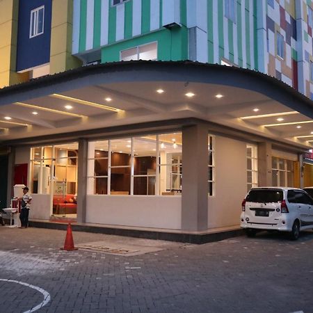 D'Carol Hotel Surabaja Zewnętrze zdjęcie