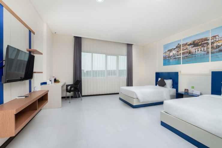 D'Carol Hotel Surabaja Zewnętrze zdjęcie